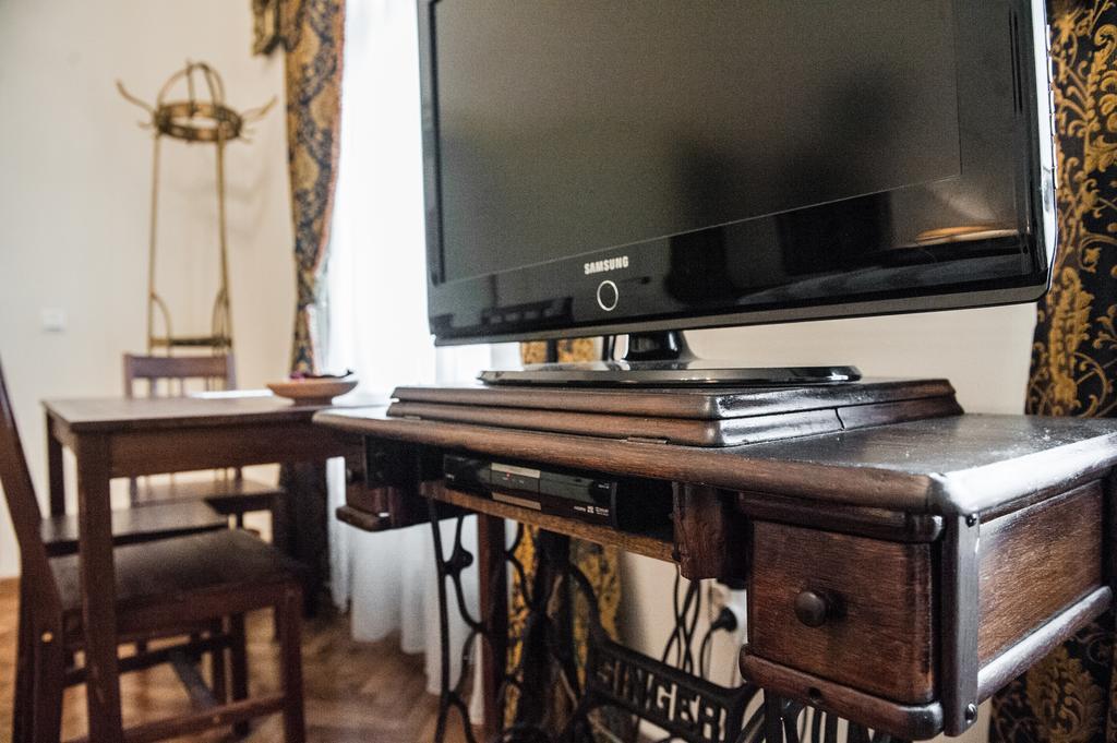 Brukenthal Central Apartments Sibiu Room photo